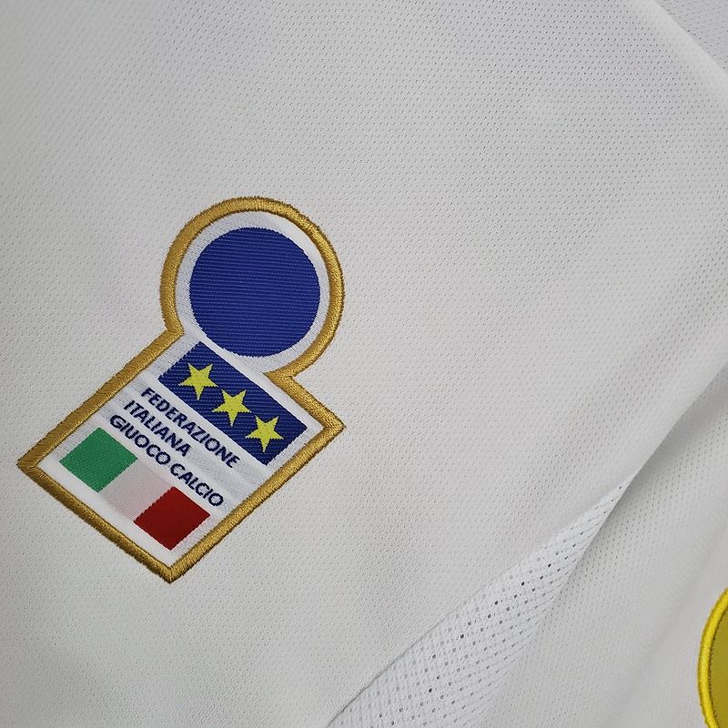 Retro Italy 1996 away