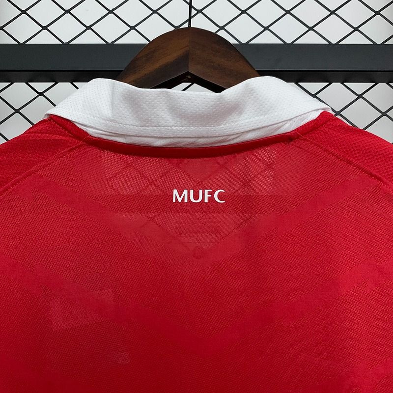 Retro Manchester United 2010-2011 home
