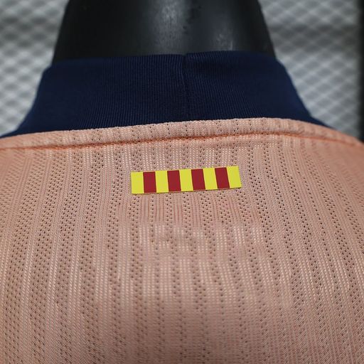 FC Barcelone 2025-2026 édition spéciale rose