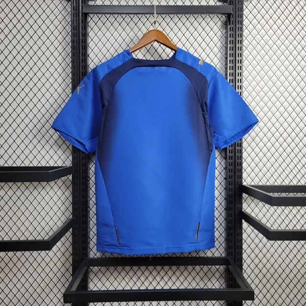 Retro Italy 2006 home Secondary image
