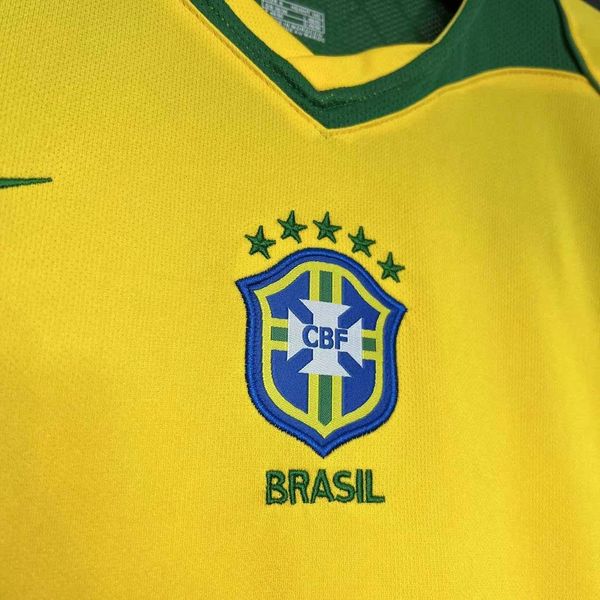 Brésil Rétro Domicile 2004