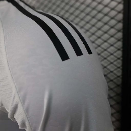 Joueur à domicile du Real Madrid 2024-2025