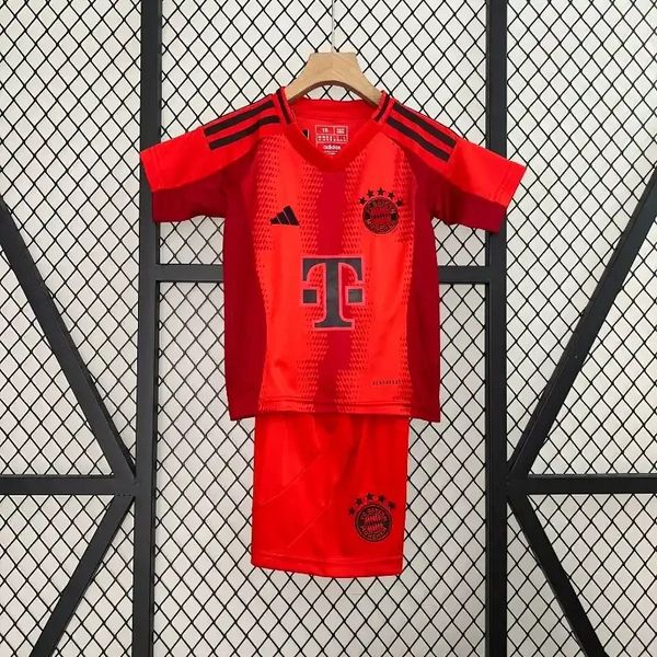 Kids Bayern München 2024-2025 home Main image