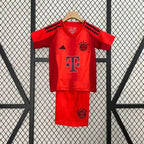Enfants Bayern Munich domicile 2024-2025