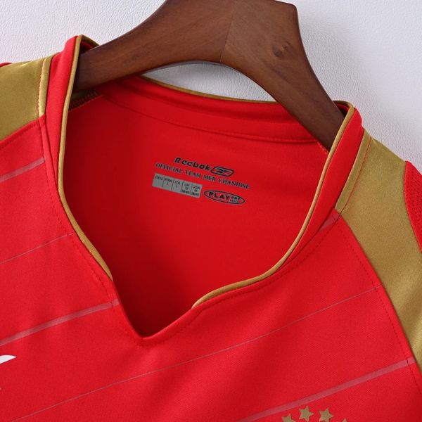 Maillot domicile rétro du Liverpool FC 2005-2006