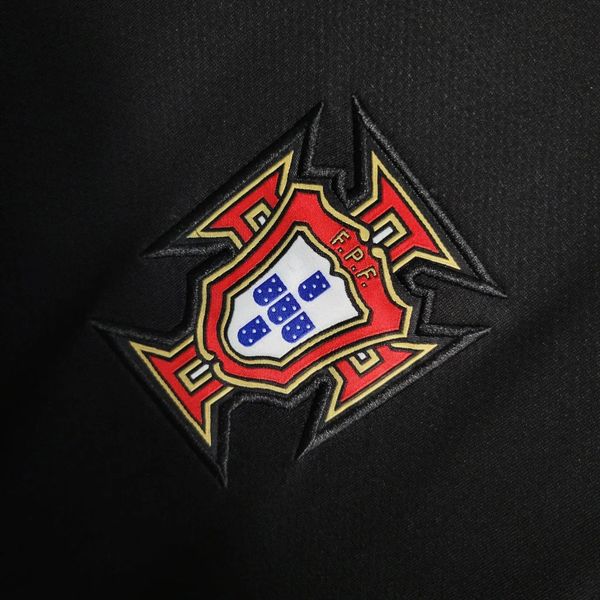 Retro Portugal 2006 away