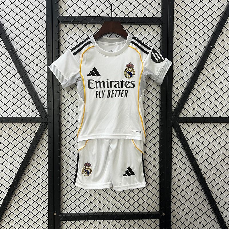 Enfants Real Madrid domicile 2025-2026 Image principale du produit