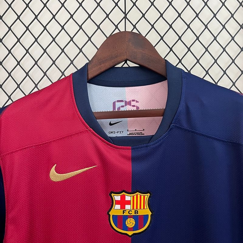 FC Barcelona 2024-2025 home Fan