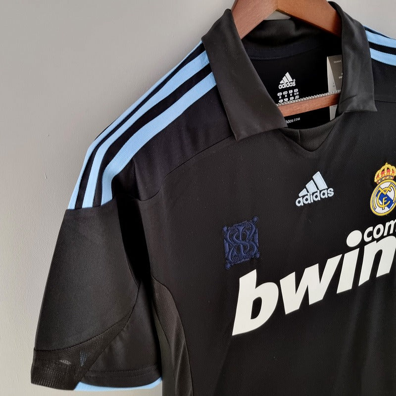 Retro Real Madrid 2009-2010 away