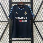 Maillot extérieur rétro Real Madrid 2003-2004