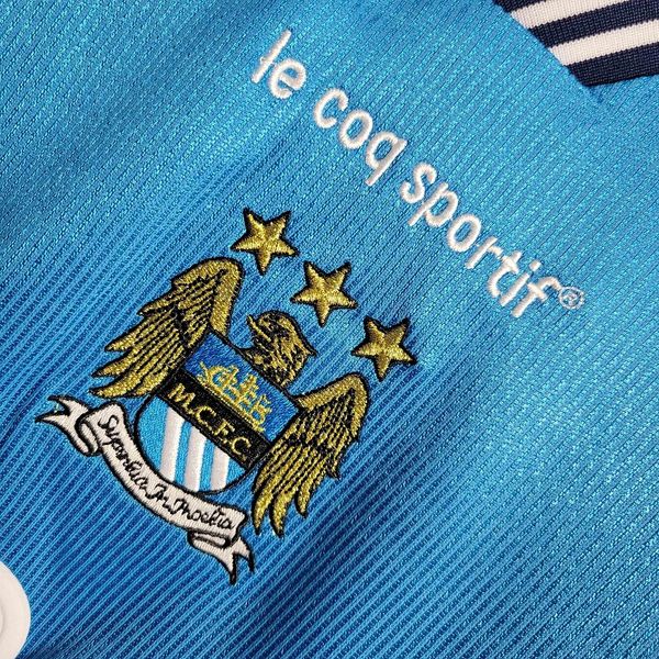 Maillot domicile rétro de Manchester City 1999-2001
