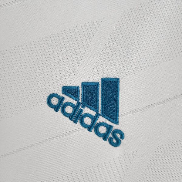 Retro Real Madrid 2017-2018 home