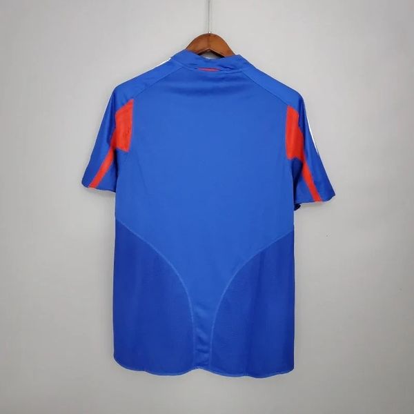 Retro France 2004 home