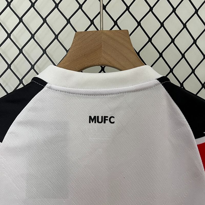 Retro Kids Manchester United 2010-2011 away