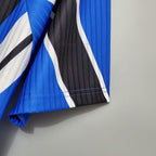 Maillot rétro Manchester United 1996-1997 extérieur (deuxième)