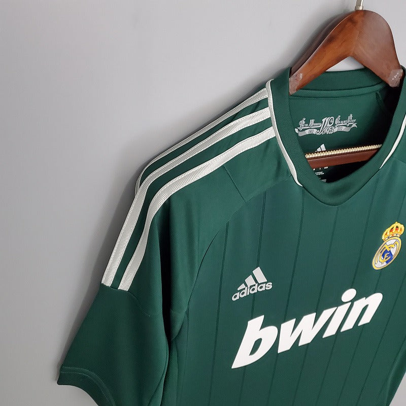 Retro Real Madrid 2012-2013 second away