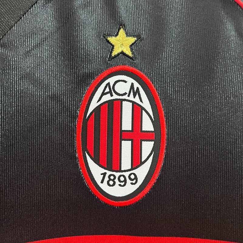 Maillot rétro AC Milan 1998-1999 troisième maillot extérieur