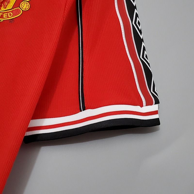 Retro Manchester United 1998-1999 home
