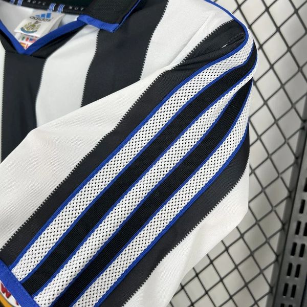 Retro Newcastle United 1999-2000 home