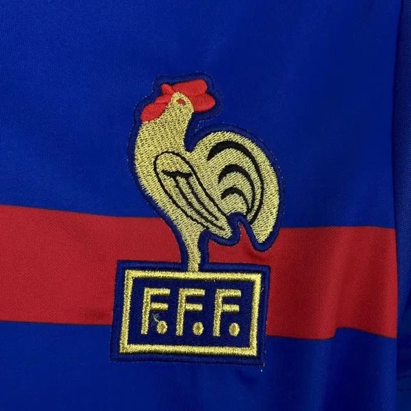 Retro France 1984 home