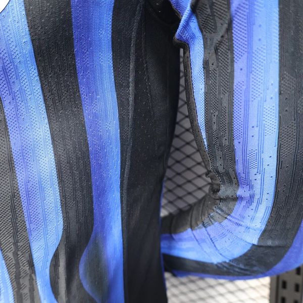 Inter Milan 2025-2026 domicile joueur Manches longues