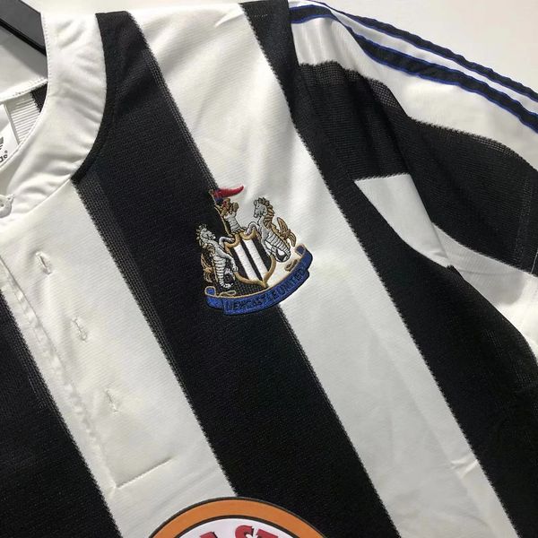 Retro Newcastle United 1995-1997 home