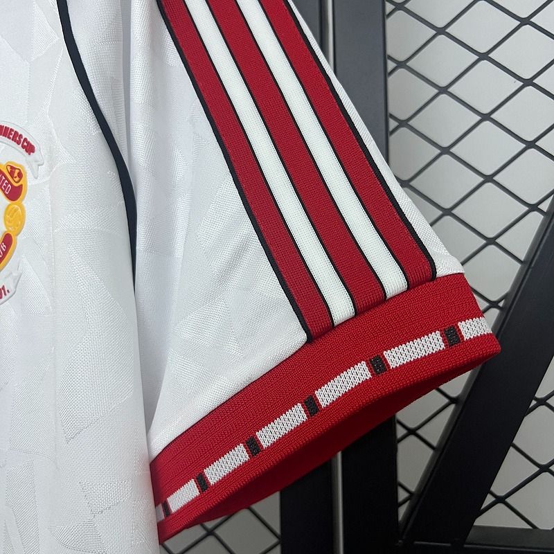 Maillot rétro Manchester United édition spéciale 1990-1991
