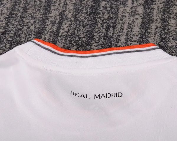 Maillot Rétro Enfant Real Madrid Domicile 2013-2014