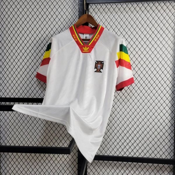 Maillot rétro du Portugal 1992-1994, extérieur