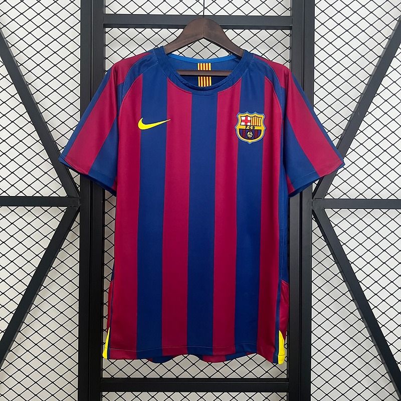 Retro FC Barcelona 2005-2006 home