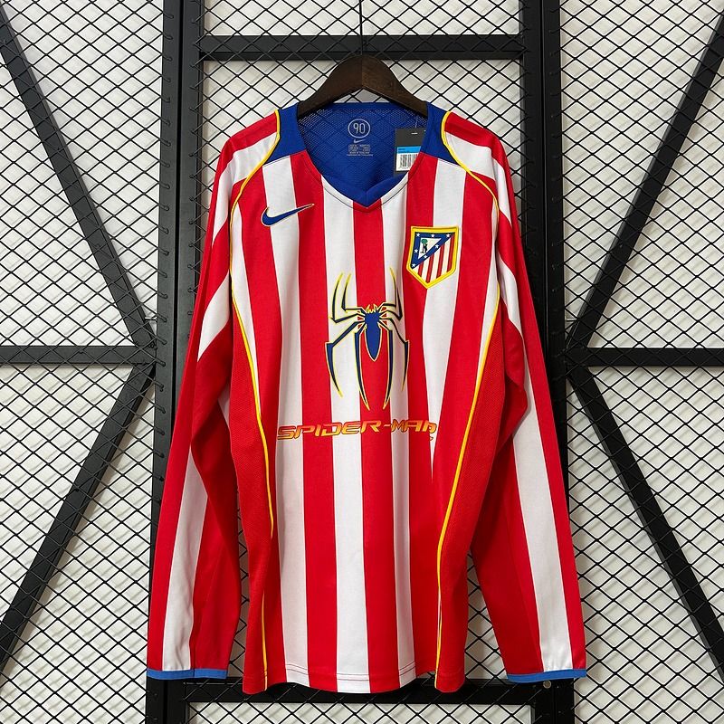 Retro Atletico Madrid 2004-2005 home Long Sleeve Main image