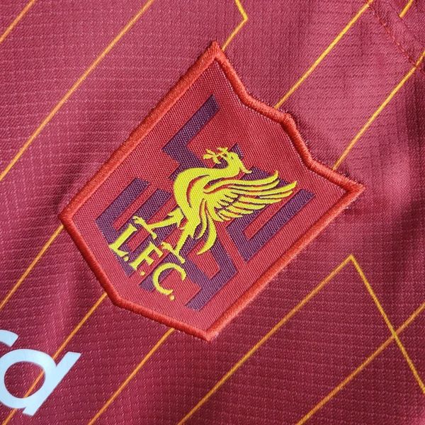 Enfants Liverpool FC domicile 2024-2025