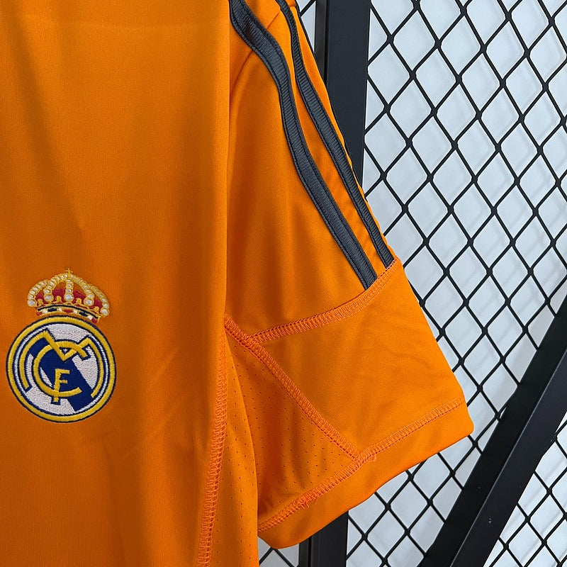 Retro Real Madrid 2013-2014 away