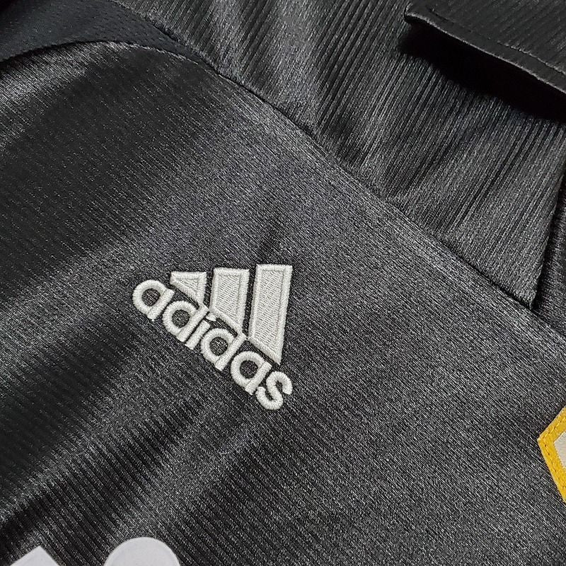 Retro Real Madrid 1998-1999 away