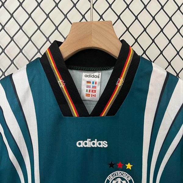 Retro Kids Germany 1996 away
