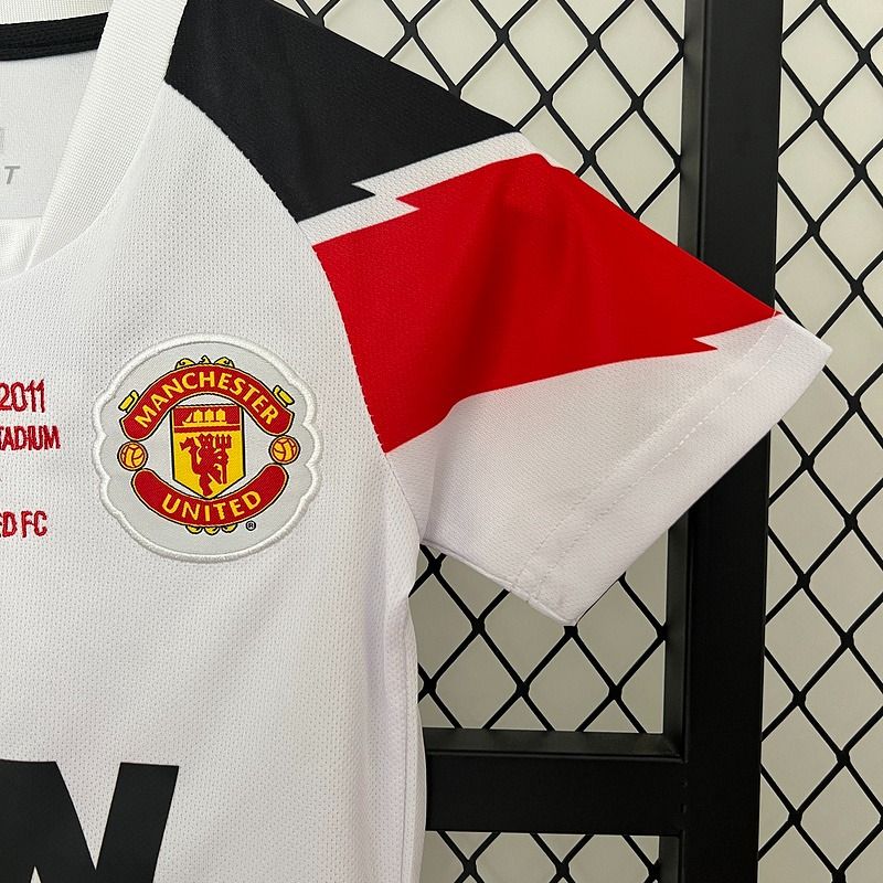 Retro Kids Manchester United 2010-2011 away