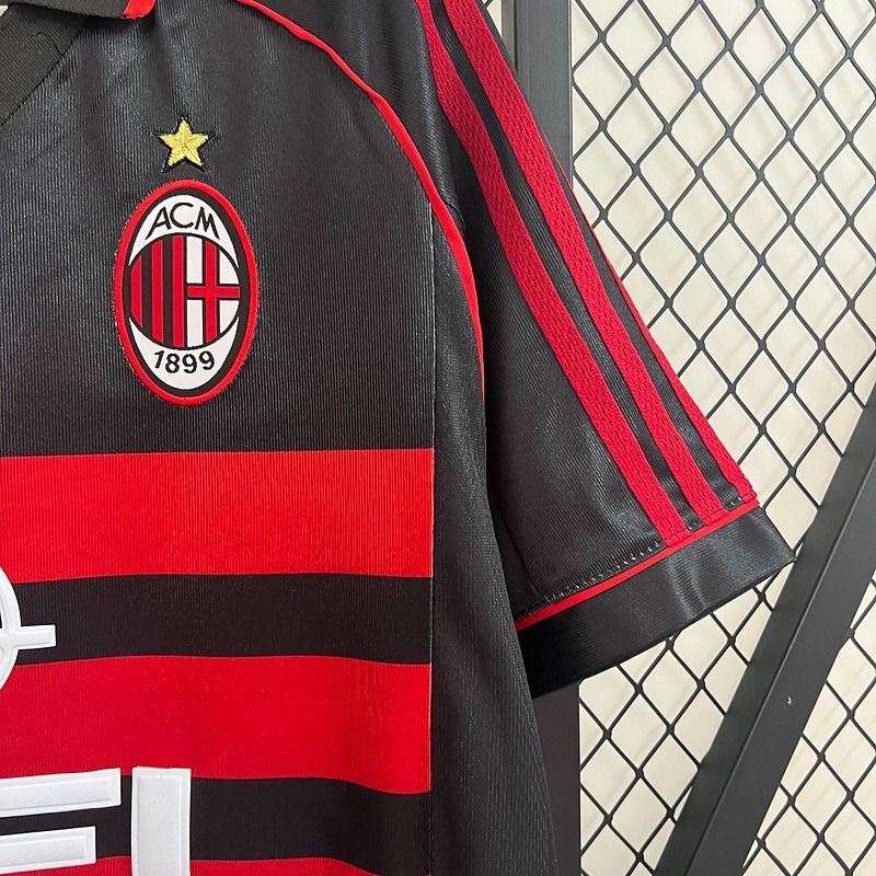 Maillot rétro AC Milan 1998-1999 troisième maillot extérieur