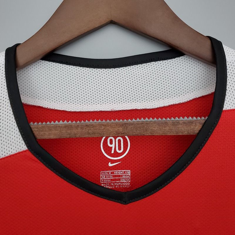 Retro Manchester United 2005-2006 home