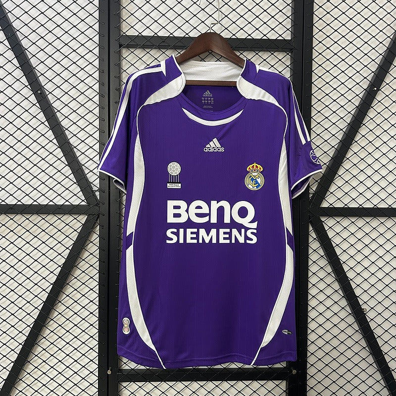 Maillot extérieur rétro Real Madrid 2006-2007