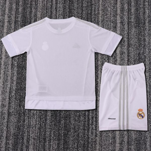 Maillot Rétro Enfant Real Madrid Domicile 2015-2016 Image secondaire du produit