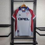 Maillot rétro Bayern Munich 1998-1999 extérieur