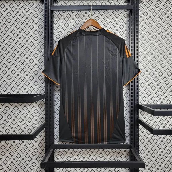 Retro Chelsea FC 2010-2011 away Secondary image