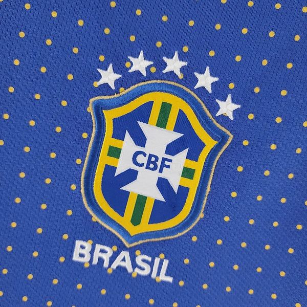 Maillot rétro Brésil 2010 extérieur