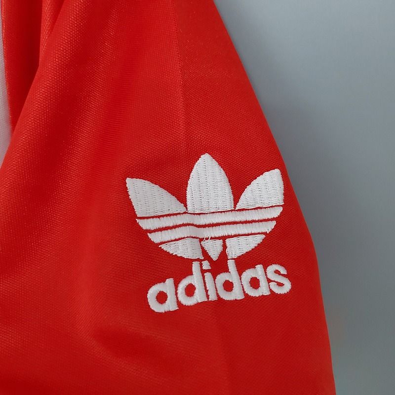 Maillot domicile rétro de Manchester United 1985-1986