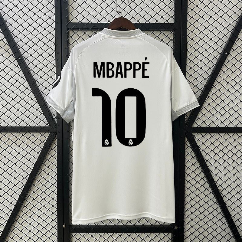 Real Madrid 2025-2026 home