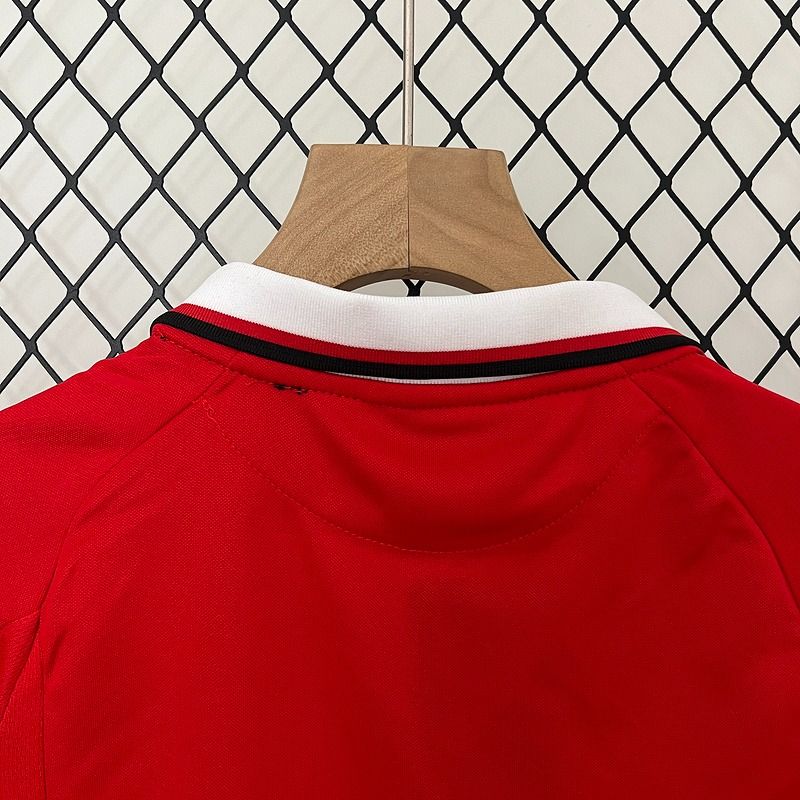 Retro Kids Manchester United 1999-2000 home