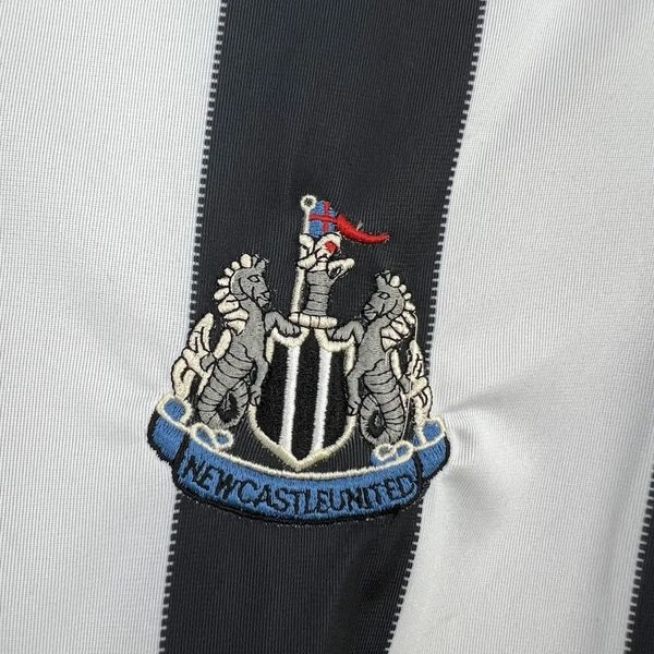 Retro Newcastle United 1999-2000 home