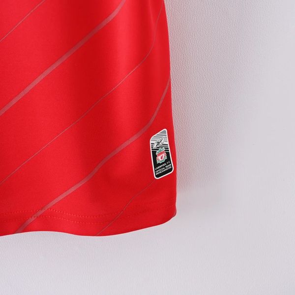 Maillot domicile rétro du Liverpool FC 2005-2006