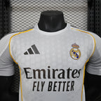 Joueur domicile Real Madrid 2025-2026