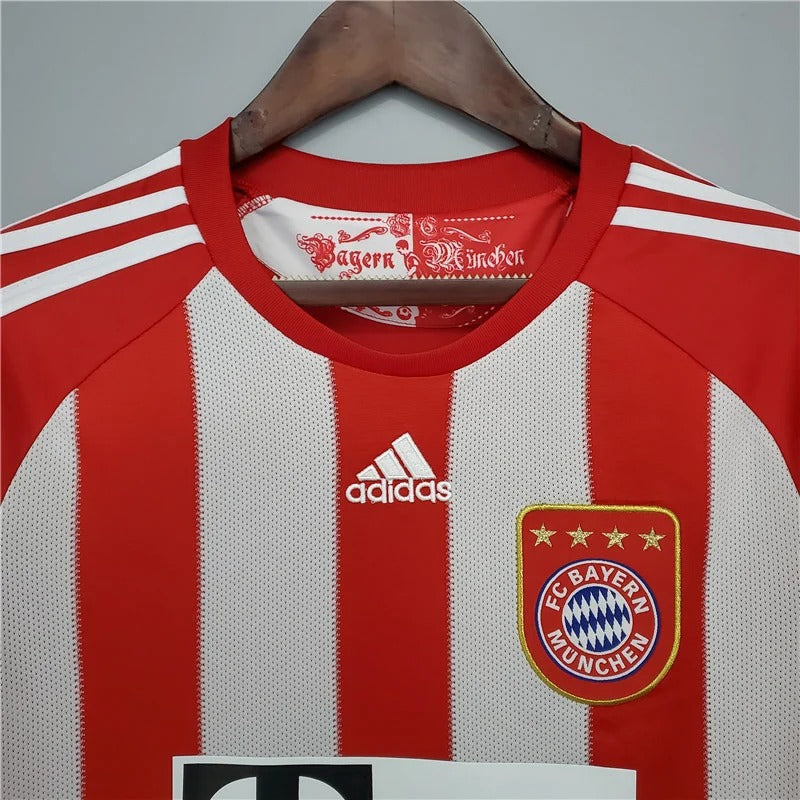 Retro Bayern München 2010-2011 home